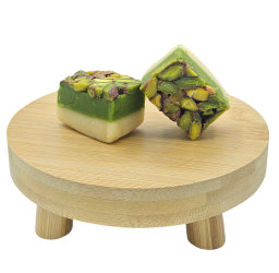 Marzipan eckig mit Pistazien